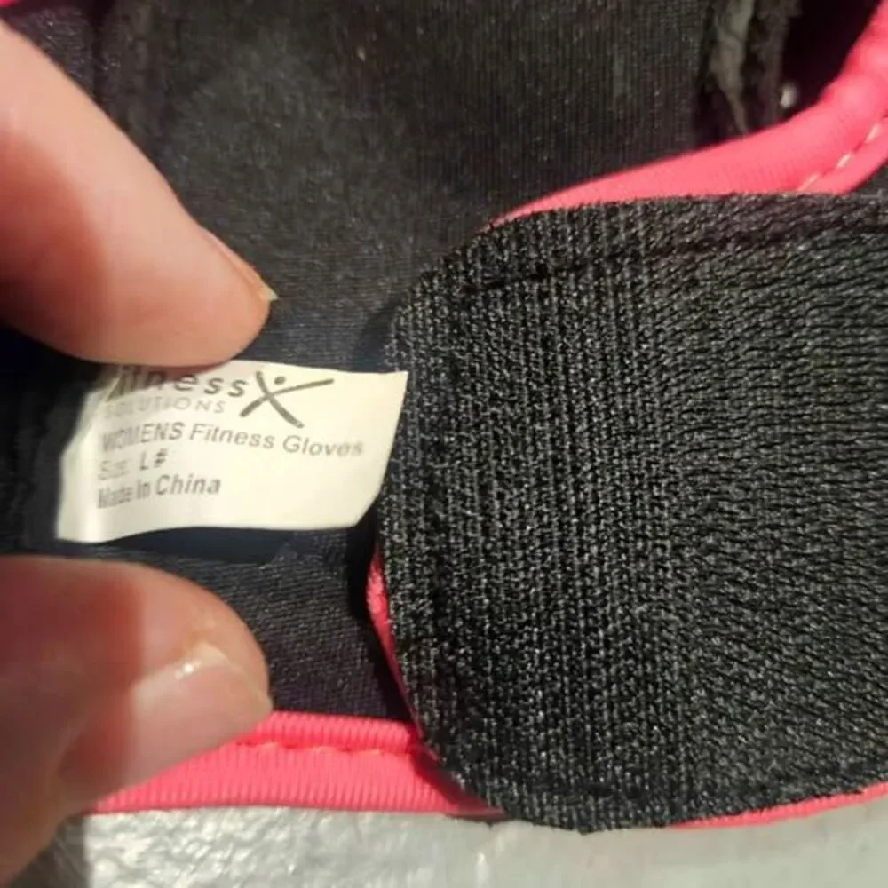 Women's Fitness Gloves Fingerless Size Large Pink and Black